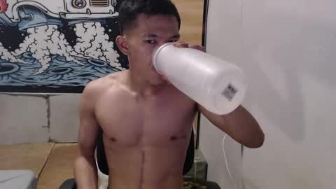 hotcuteasianxx online show from January 17, 9:38 pm