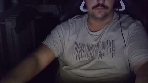 hoticefountain online show from December 3, 11:44 pm