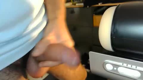 hotlatino20cm online show from February 16, 11:19 am