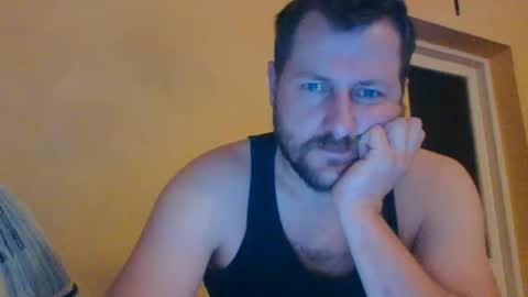 hotmariusz15 online show from November 30, 8:22 pm