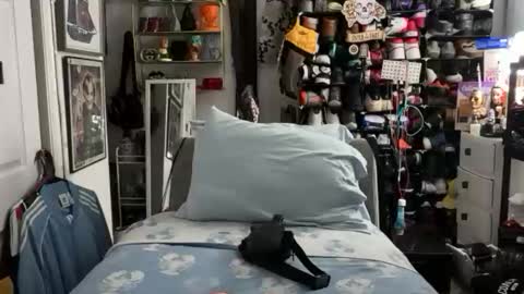 hotstuff775616 online show from January 12, 3:21 am