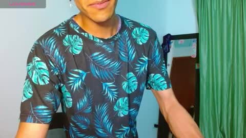 stiven online show from December 5, 3:37 am