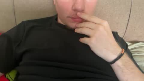 hubi8829 online show from April 28, 12:43 pm