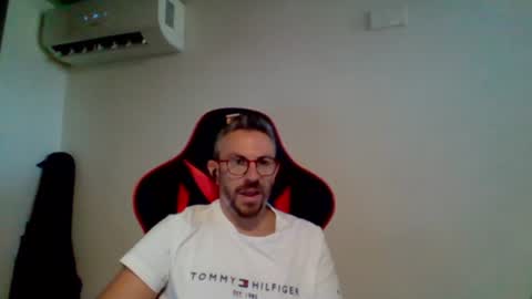 huge__cumshot online show from July 27, 3:08 pm