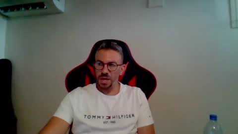 huge__cumshot online show from July 15, 7:48 am