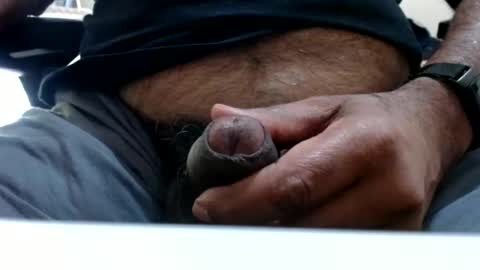 Snapshot of hugo_bulls chatting on December 22, 3:22 am HunkyLover online show from December 22, 3:22 am