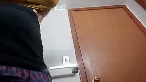 Snapshot of hung4u6969420 chatting on October 17, 6:17 am hung4u6969420 online show from October 17, 6:17 am