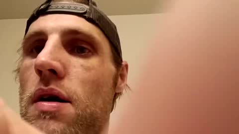 hungazfuk online show from January 3, 1:58 pm