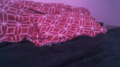 hungnhigh online show from January 29, 7:04 am