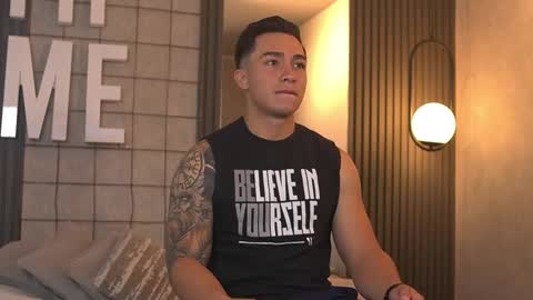 hunk_ryan online show from September 17, 12:06 pm