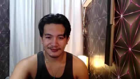 hunkylloyd online show from January 13, 1:17 pm