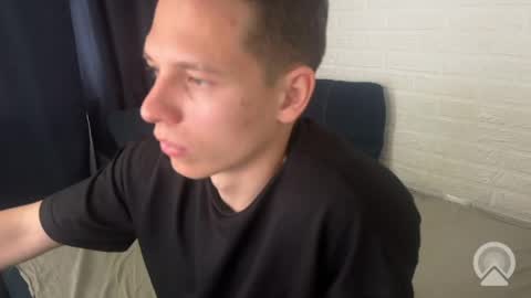 Hunter online show from May 28, 10:02 am