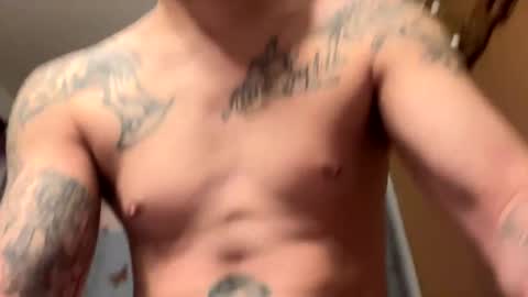 husbandandwife2011 online show from February 4, 8:13 am