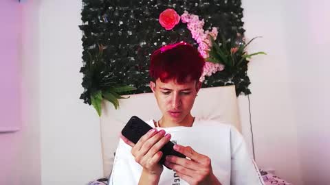 iam_lukas__ online show from October 19, 12:48 am