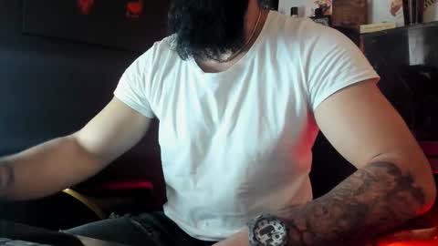 Snapshot of iamalexander_ chatting on September 27, 5:49 am Lex online show from September 27, 5:49 am