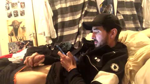 iammattyourpussy online show from December 10, 1:00 pm