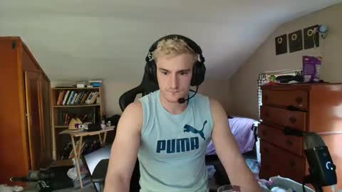 iamtommyparker online show from November 7, 4:21 pm