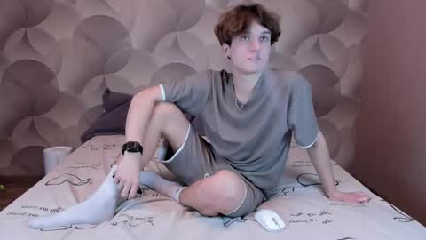 Ian Flor online show from February 13, 3:28 pm