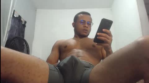 ian_tuner online show from October 17, 7:07 pm