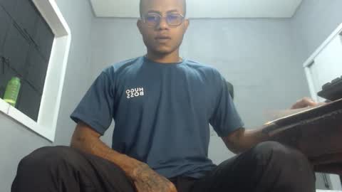 ian_tuner online show from December 4, 4:16 pm