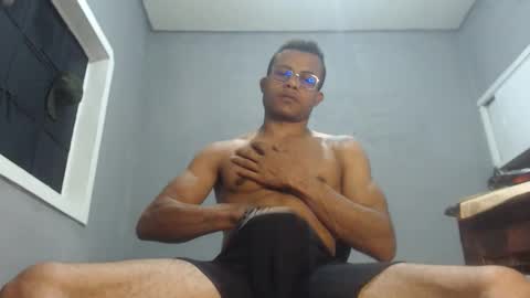 ian_tuner online show from December 21, 3:25 am