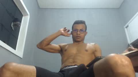 ian_tuner online show from December 26, 7:03 am