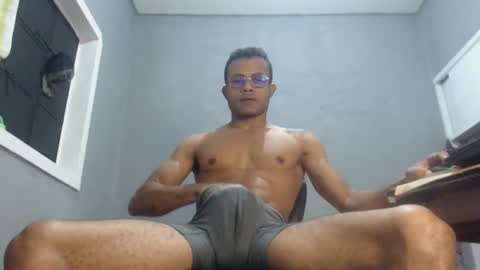 ian_tuner online show from December 29, 6:16 pm