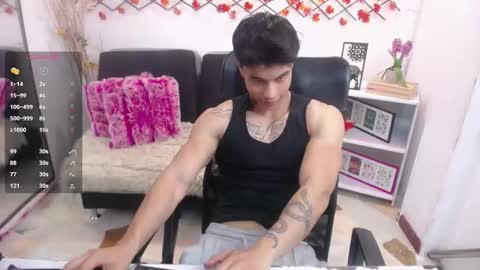 Ian  online show from March 23, 12:00 pm