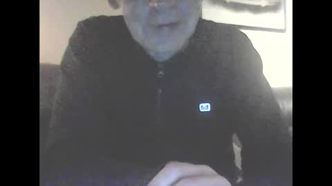 icemandude online show from November 1, 9:30 pm