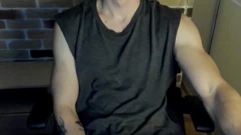 yo online show from October 25, 8:54 pm