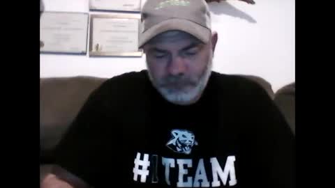 idkwhyidothis348732 online show from February 27, 11:52 am