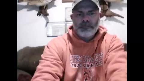 idkwhyidothis348732 online show from January 21, 8:54 pm