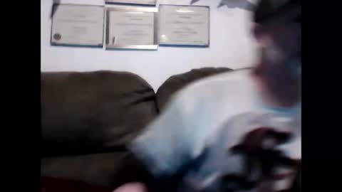 idkwhyidothis348732 online show from February 24, 1:13 am