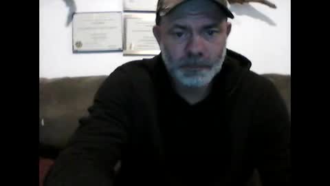 idkwhyidothis348732 online show from January 3, 12:22 am