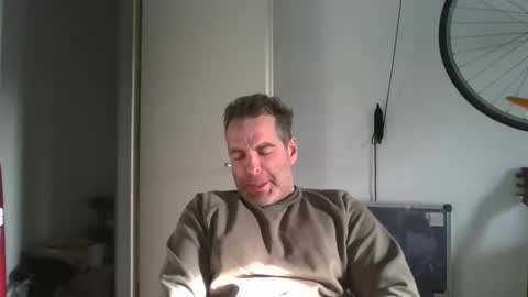 idontknowwhy1 online show from February 27, 8:04 am