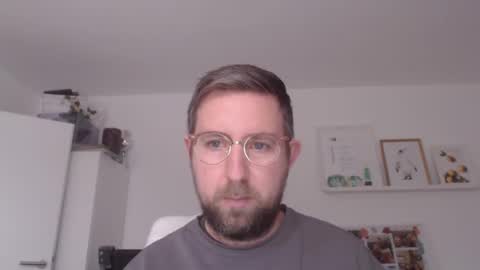 ner d online show from January 8, 8:49 am