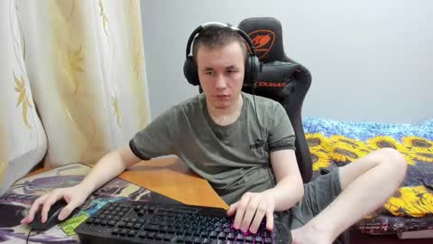 iliaskris online show from October 25, 6:42 pm