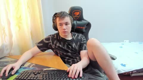 iliaskris online show from January 15, 7:34 am