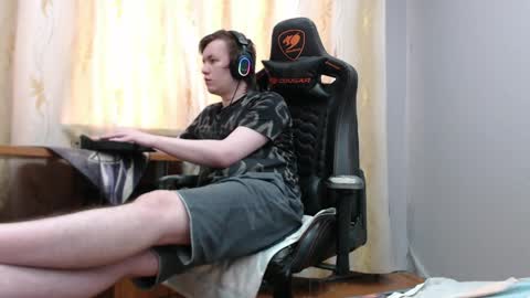 lord online show from April 18, 3:08 am