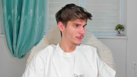 D-Illusion online show from February 3, 12:47 pm