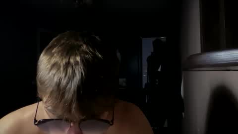 ilyahrr online show from April 18, 7:58 pm