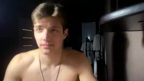 ilyahrr online show from March 14, 7:32 pm