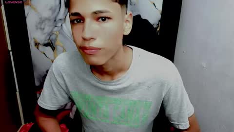 im_david01 online show from February 2, 12:24 pm