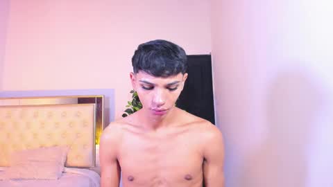 im_sebaslopez online show from January 17, 7:38 pm