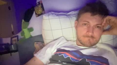 imnotall online show from March 11, 8:20 pm