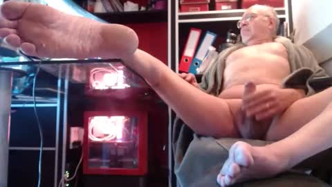 inconnu_06 online show from November 27, 7:23 am