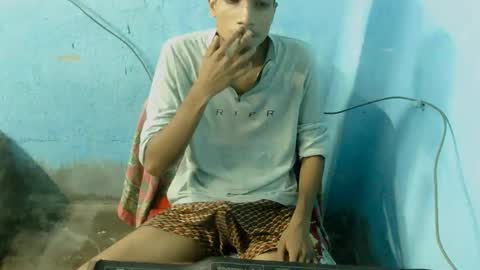 Snapshot of indian_bengali_boy chatting on September 30, 5:16 pm Suman Leo online show from September 30, 5:16 pm