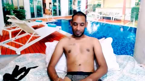 indianmagicmike69 online show from November 13, 7:40 pm