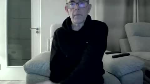 inthemood63 online show from February 7, 6:46 pm