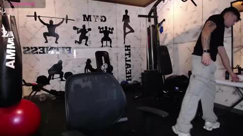 Iron Tous online show from February 22, 8:54 pm